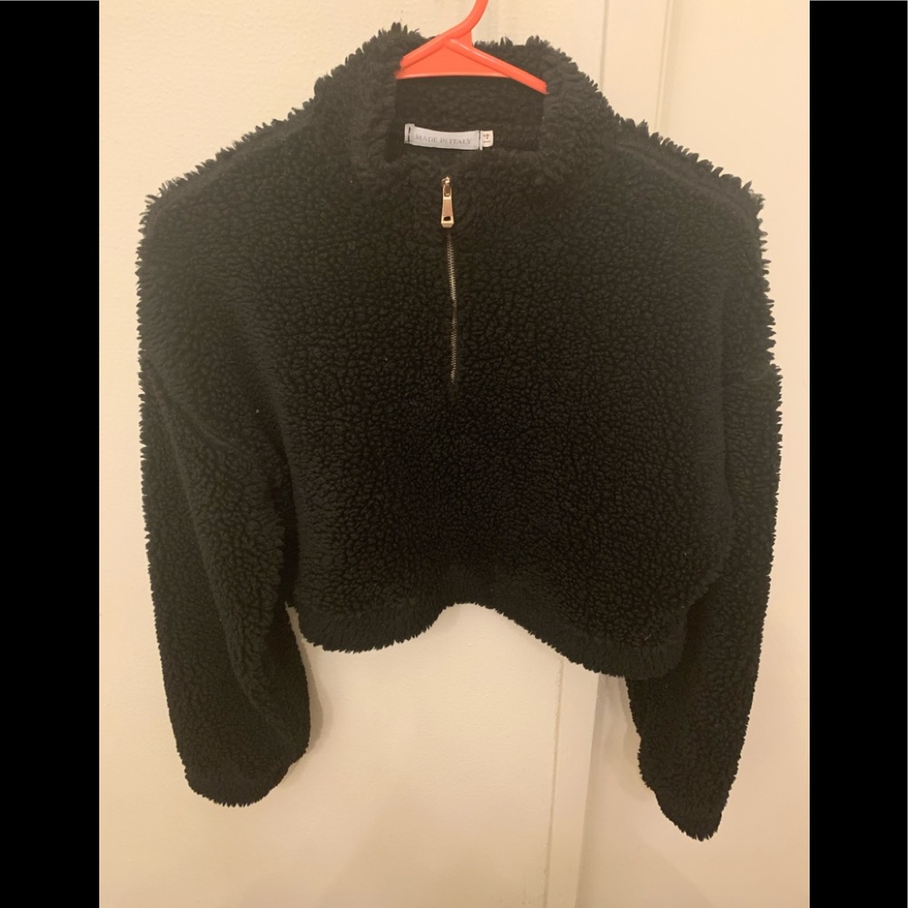 Fuzzy Cropped Sweater